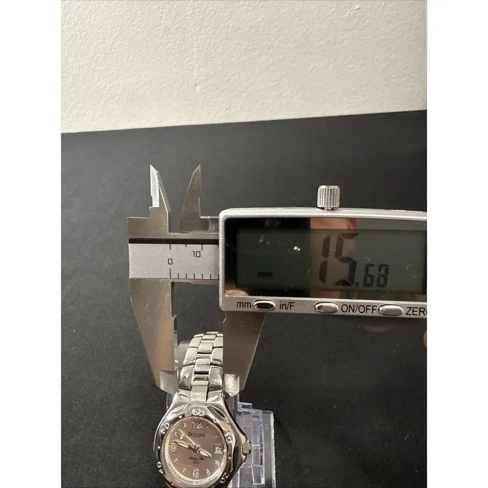 2001 Women’s Bulova Marine Star 96M25 Wristwatch New Battery Good Shape! (B11)